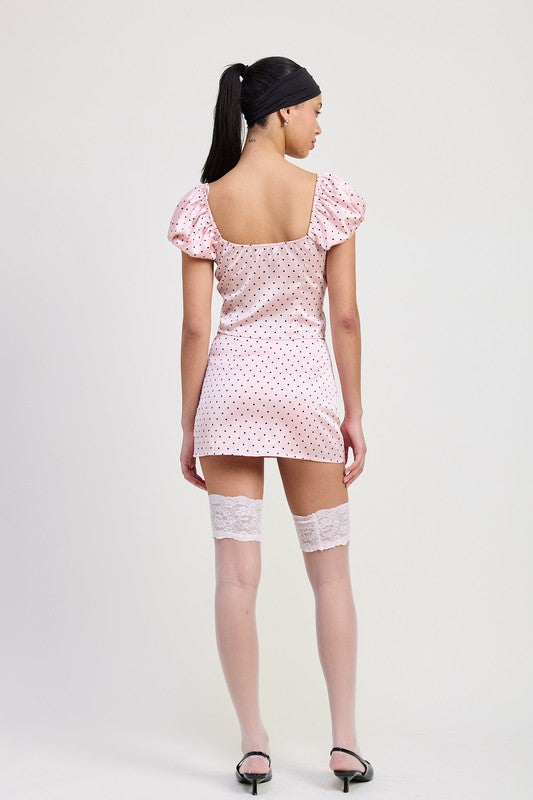 Sqaure Neck Polka Dot Bubble Sleeve Top