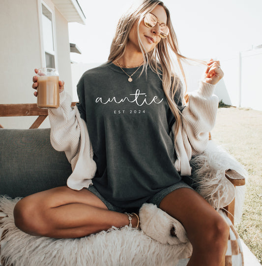Auntie Personalized Est Year Comfort Colors Graphic Tees (Cursive)