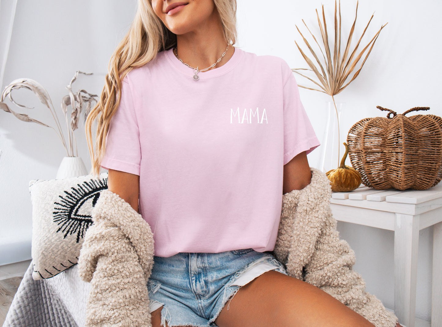 Mama Comfort Colors T Shirt (farmyard)
