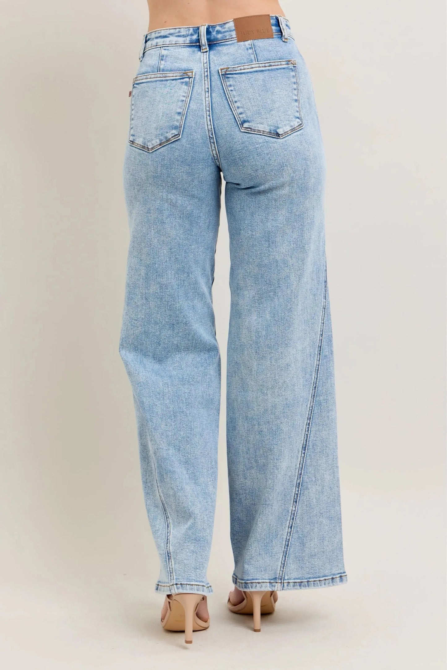 High Waist Skewed Inseam Wide Leg Judy Blue Jeans – Full & Plus Size