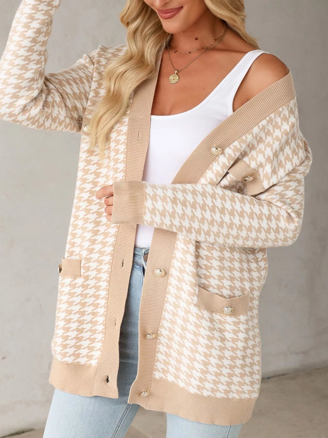 Contrast Edge Metal Button Slim Cardigan with Pockets